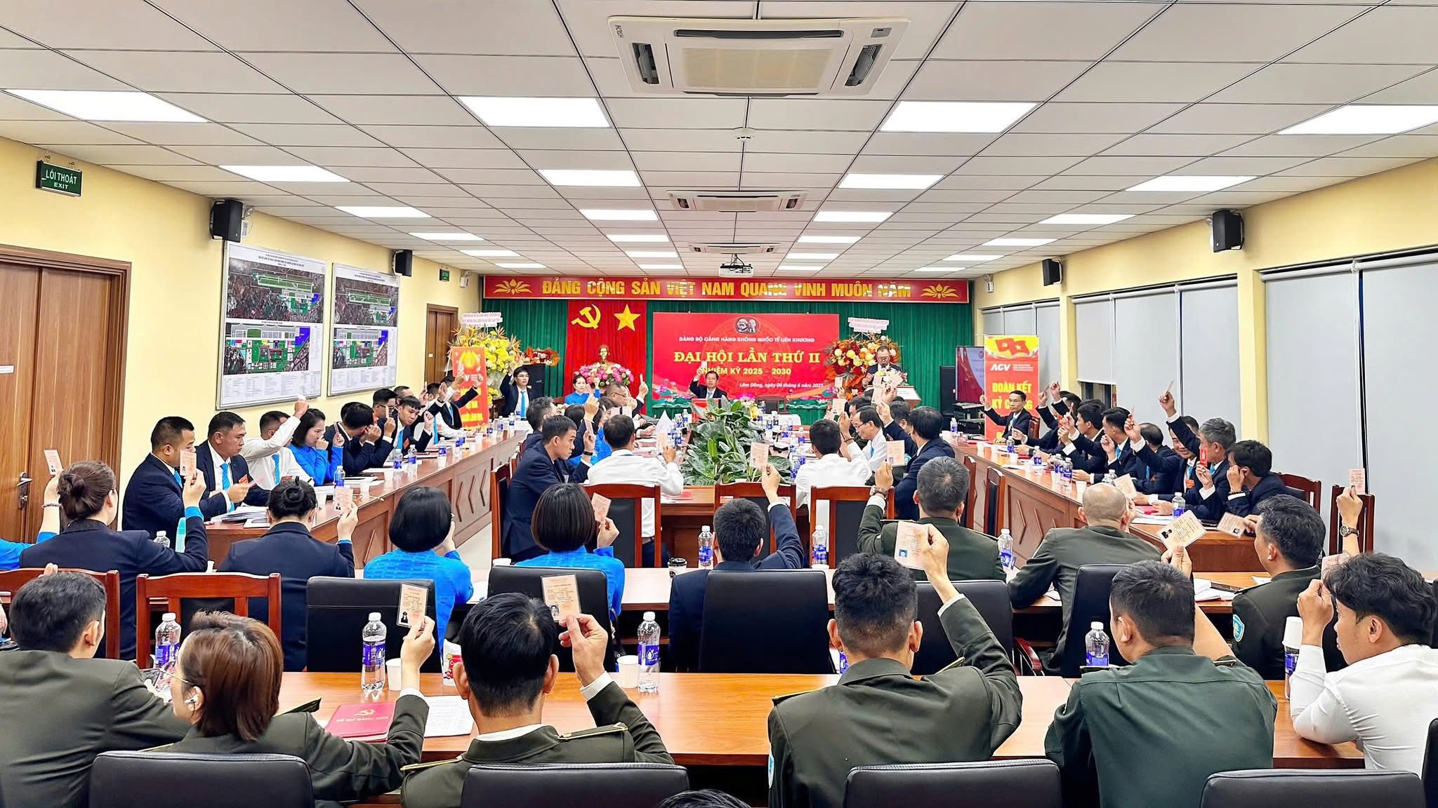 Đại hội Đảng bộ Cảng HKQT Liên Khương lần thứ II, nhiệm kỳ 2025-2030|LOCAL_PATH:crawled_data/images/featured_946559401b1a.jpg