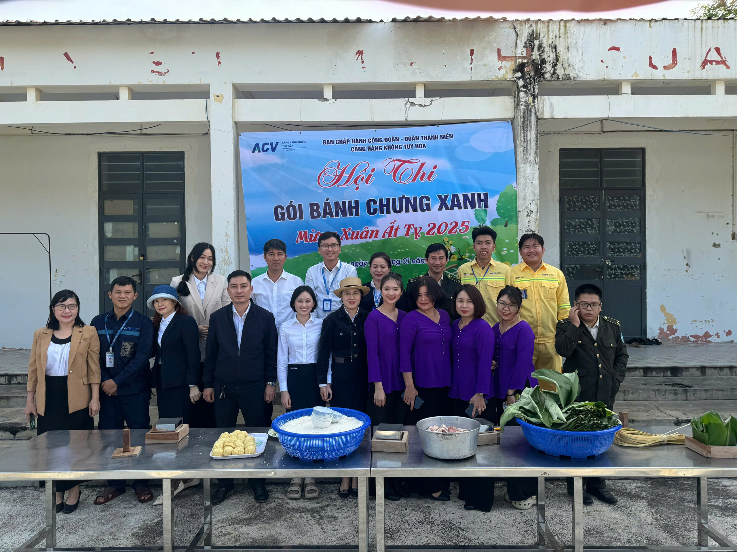 CẢNG HK TUY HÒA: Tổ chức Hội thi gói bánh chưng xanh Mừng xuân Ất Tỵ 2025|LOCAL_PATH:crawled_data/images/featured_9667fc4db876.jpg