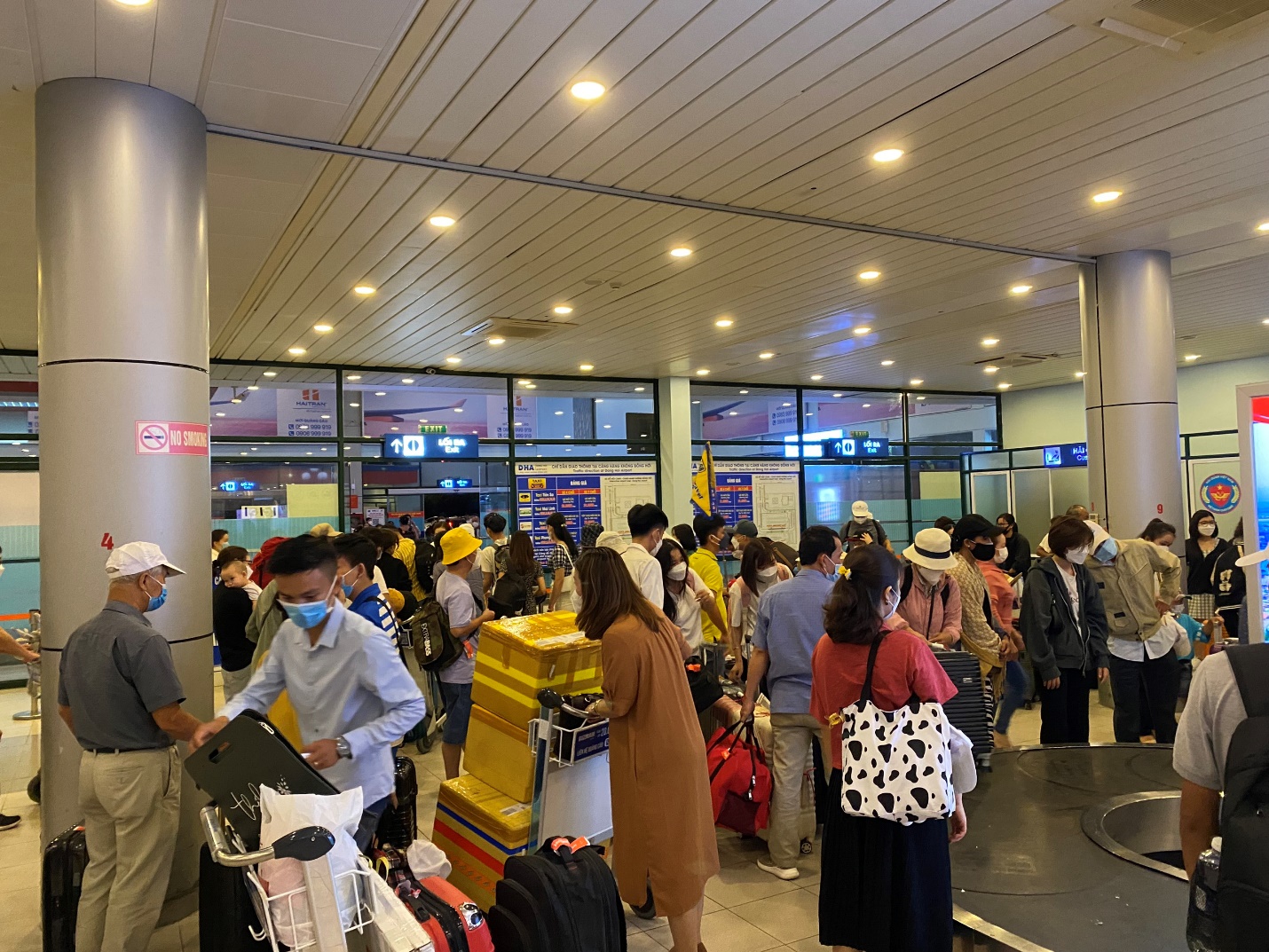 Cảng hàng không Đồng Hới phục vụ cao điểm Lễ 30/4 và 1/5 năm 2023|LOCAL_PATH:crawled_data/images/featured_992e79327578.jpg
