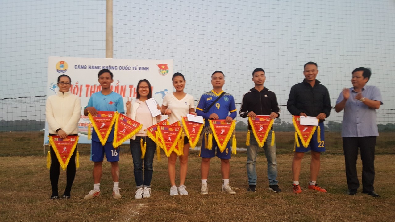 Hội thao chào mừng ngày thành lập Quân đội nhân dân Việt Nam 22/12 và hoạt động từ thiện xã hội chủ đề “Xuân biên giới, Tết hải đảo” năm 2018|LOCAL_PATH:crawled_data/images/featured_9b018d25a71b.jpg