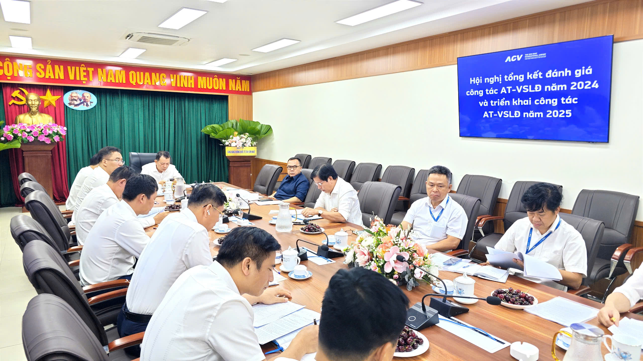 HỘI NGHỊ TỔNG KẾT CÔNG TÁC AN TOÀN VỆ SINH LAO ĐỘNG (AT-VSLĐ) NĂM 2024 TẠI CẢNG HKQT TÂN SƠN NHẤT|LOCAL_PATH:crawled_data/images/featured_9c4c305af4f2.jpg