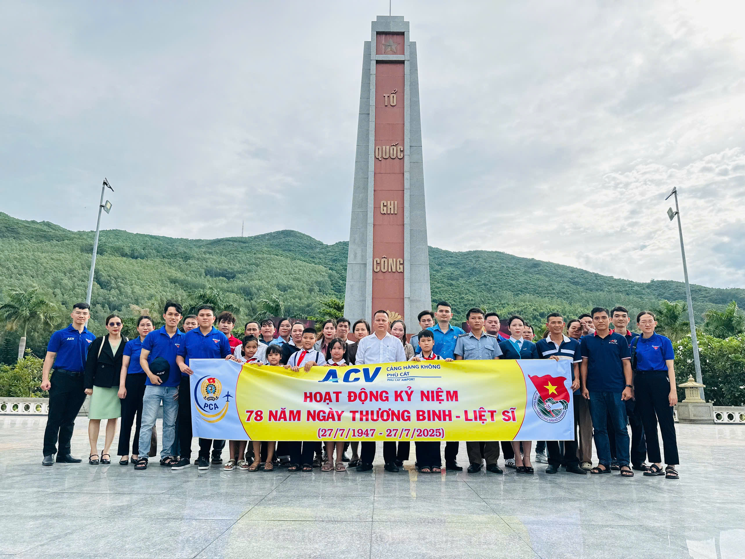 Cảng hàng không Phù Cát tri ân sâu sắc nhân kỷ niệm 78 năm Ngày Thương binh Liệt sĩ (27/7/1947-27/7/2025)|LOCAL_PATH:crawled_data/images/featured_9dd9b7f208e8.jpg