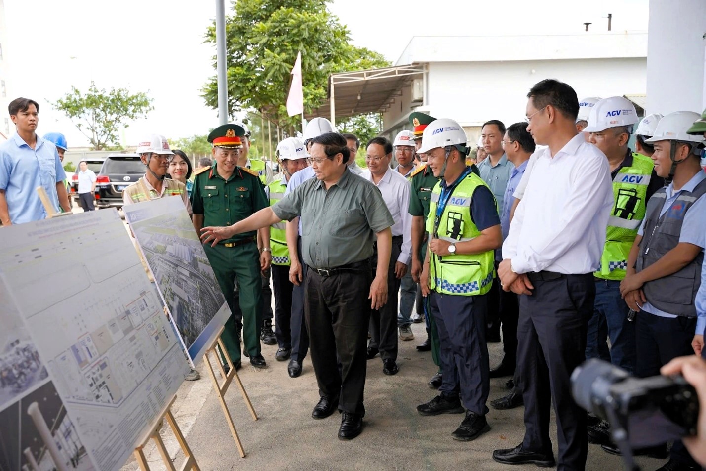 Thủ tướng Chính phủ Phạm Minh Chính  kiểm tra dự án “Xây dựng Nhà ga hành khách T2 Cảng hàng không Đồng Hới”|LOCAL_PATH:crawled_data/images/featured_a1731bb119fc.jpg