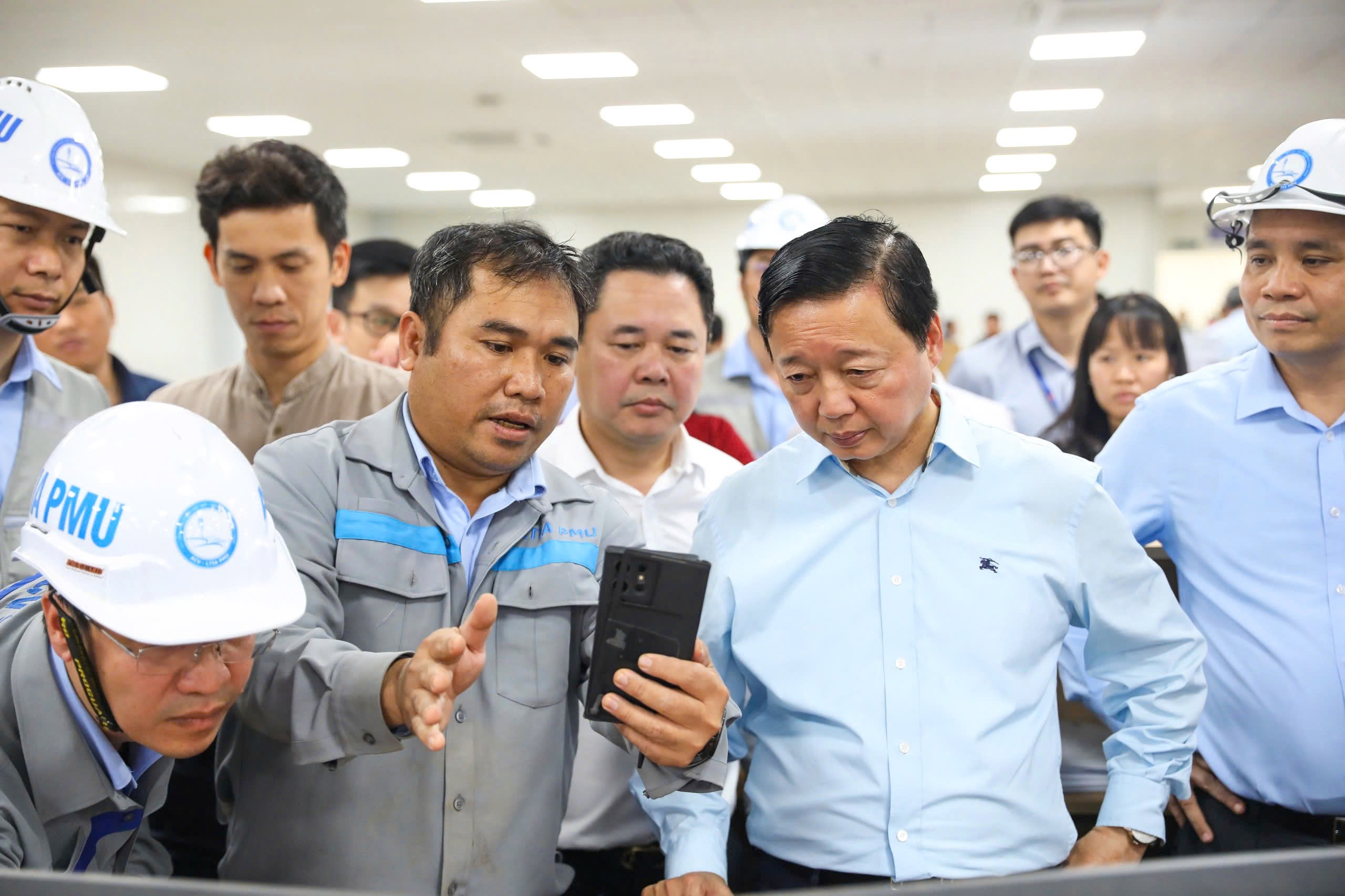 Phó Thủ tướng Trần Hồng Hà kiểm tra tiến độ dự án xây dựng Cảng HKQT Long Thành|LOCAL_PATH:crawled_data/images/featured_a18bed882505.JPG