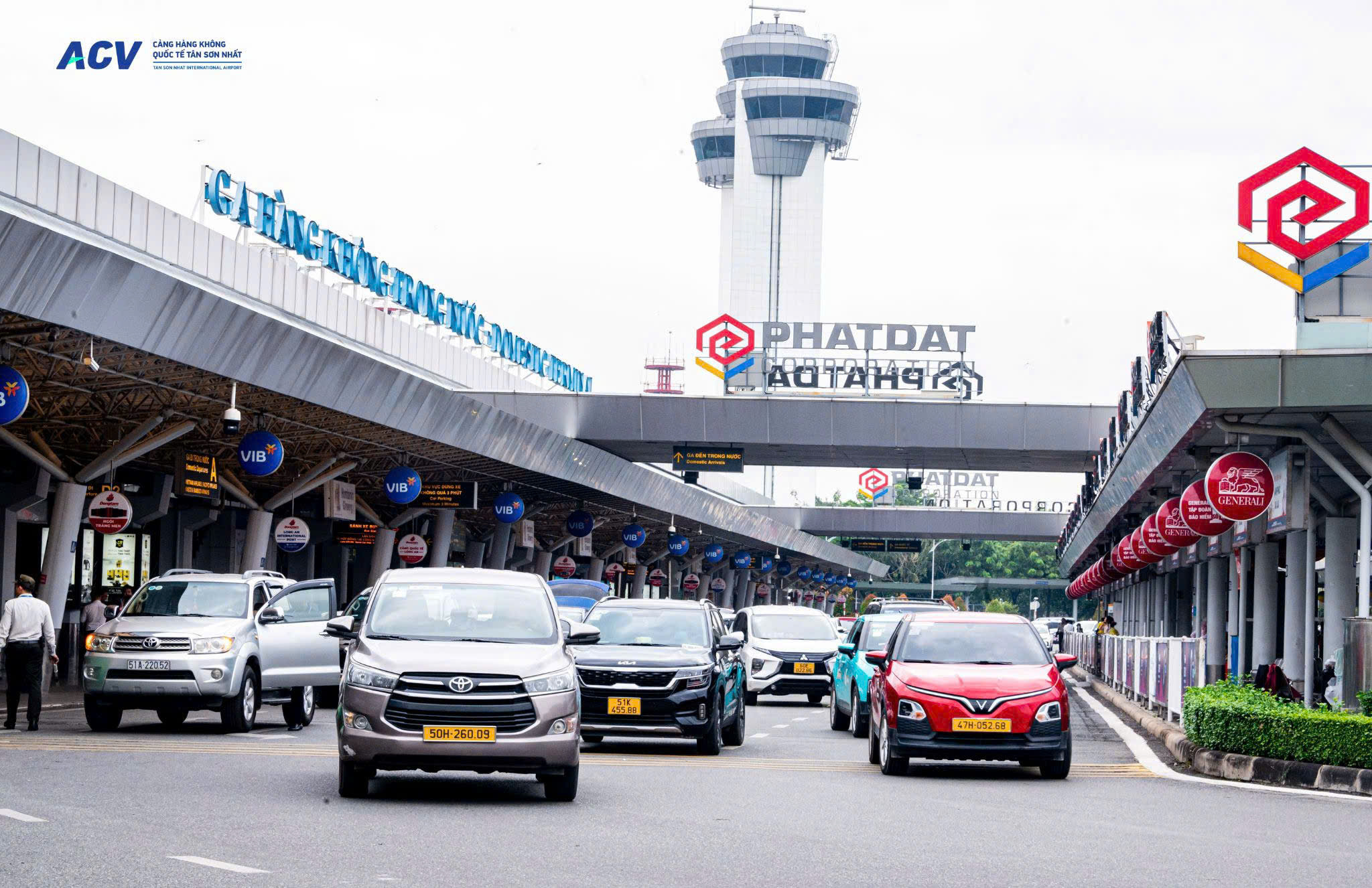 Cảng HKQT Tân Sơn Nhất dự kiến đón hơn 4 triệu lượt khách dịp Tết Nguyên đán|LOCAL_PATH:crawled_data/images/featured_a229579a20f0.jpg
