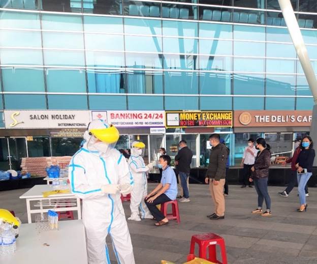 Cảng HKQT Đà Nẵng, Cảng HKQT Phú Bài và Cảng hàng không Cà Mau: CBCNV đều âm tính với Covid-19|LOCAL_PATH:crawled_data/images/featured_a6c142834a8e.jpg