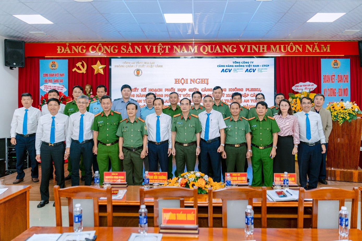 Cảng hàng không Pleiku và Cảng hàng không Phù Cát ký kết kế hoạch phối hợp với Công an tỉnh Gia Lai trong công tác đảm bảo an ninh, an toàn hàng không|LOCAL_PATH:crawled_data/images/featured_a93018023d57.jpg