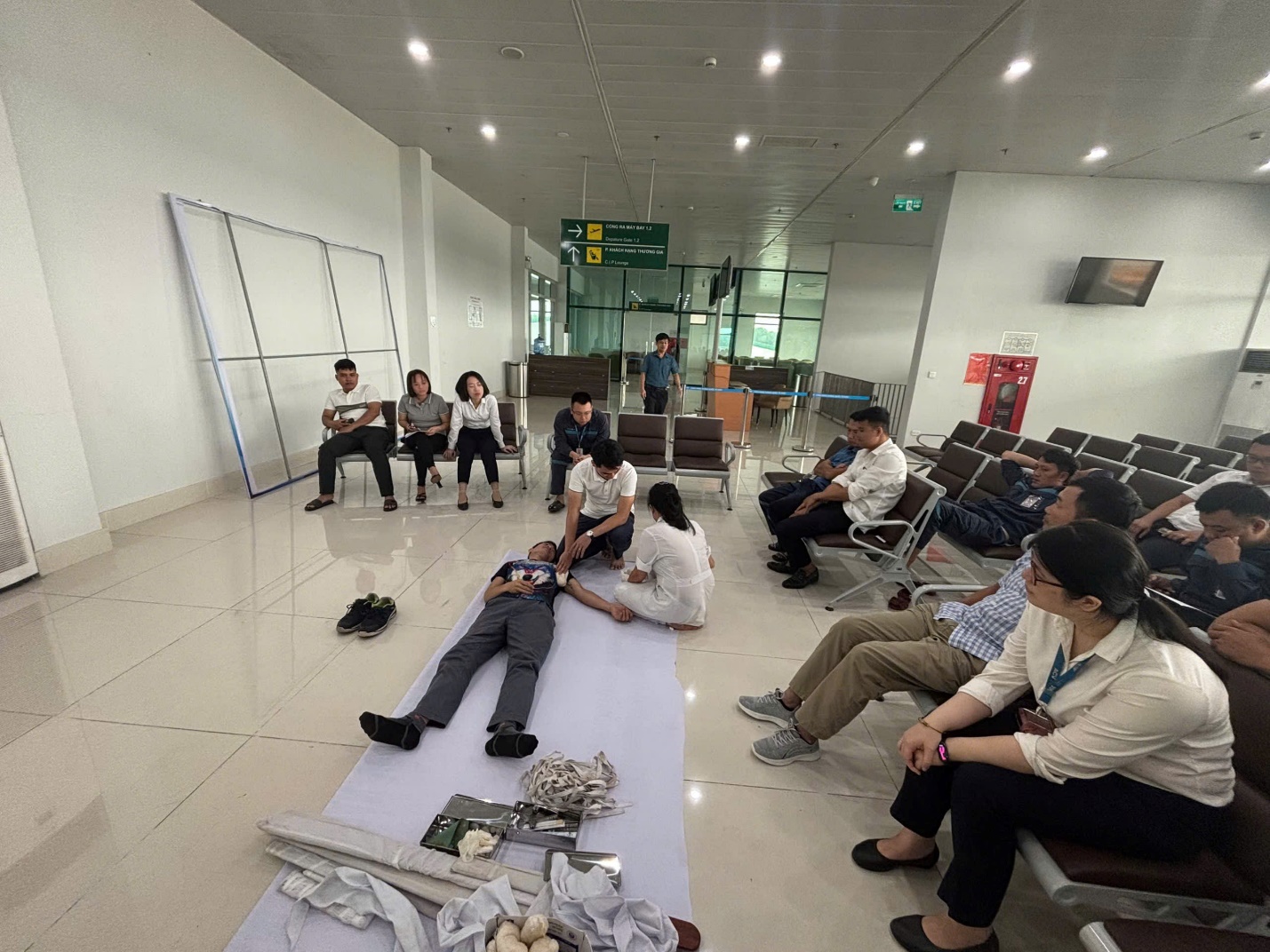 Cảng HKQT Vinh tổ chức huấn luyện sơ cấp cứu và an toàn vệ sinh lao động năm 2024|LOCAL_PATH:crawled_data/images/featured_a975a34d67dd.jpeg