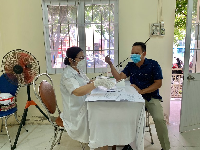 Cảng hàng không Cà Mau tổ chức tiêm ngừa Covid-19 đợt 2  năm 2021|LOCAL_PATH:crawled_data/images/featured_aa2192c1420c.jpg