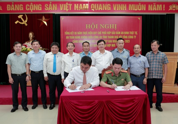 CẢNG HÀNG KHÔNG THỌ XUÂN: HỘI NGHỊ TỔNG KẾT 05 NĂM (GIAI ĐOẠN 2018 – 2023) THỰC HIỆN QUY CHẾ PHỐI HỢP GIỮA CÔNG AN TỈNH THANH HÓA VỚI TỔNG CÔNG TY CẢNG HÀNG KHÔNG VIỆT NAM - CTCP|LOCAL_PATH:crawled_data/images/featured_ac11321ecc6b.jpg