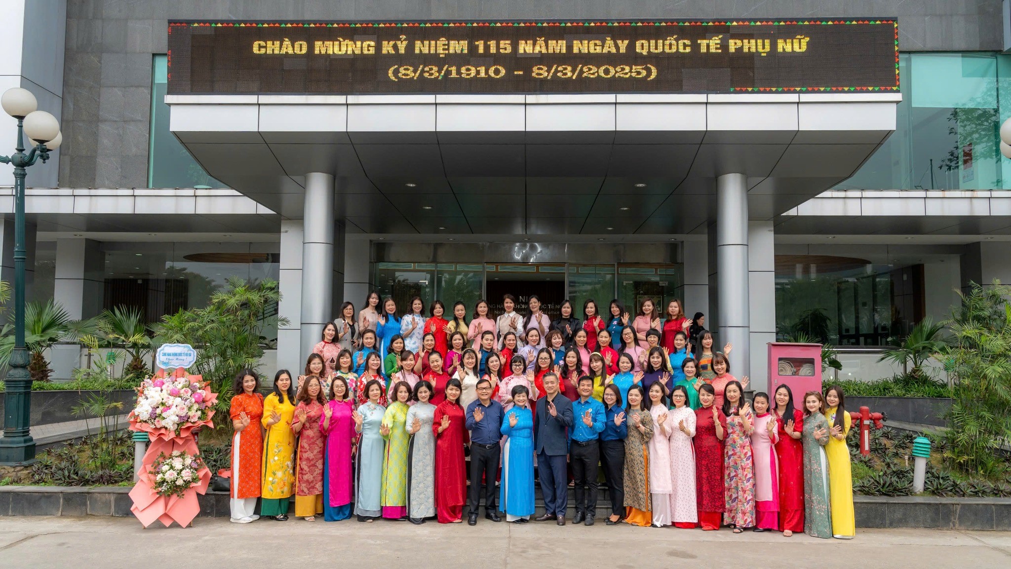 Sôi nổi các hoạt động chào mừng ngày Quốc tế phụ nữ 8/3 tại Cảng HKQT Nội Bài|LOCAL_PATH:crawled_data/images/featured_ae6e194bb651.jpg