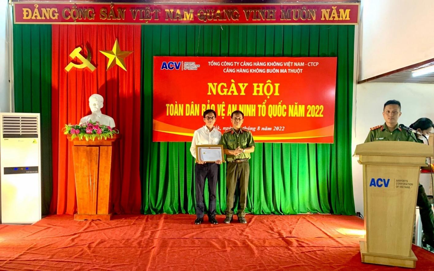Cảng HK Buôn Ma Thuột  tổ chức ngày Hội toàn dân bảo vệ an ninh tổ quốc|LOCAL_PATH:crawled_data/images/featured_af457187c1be.jpg