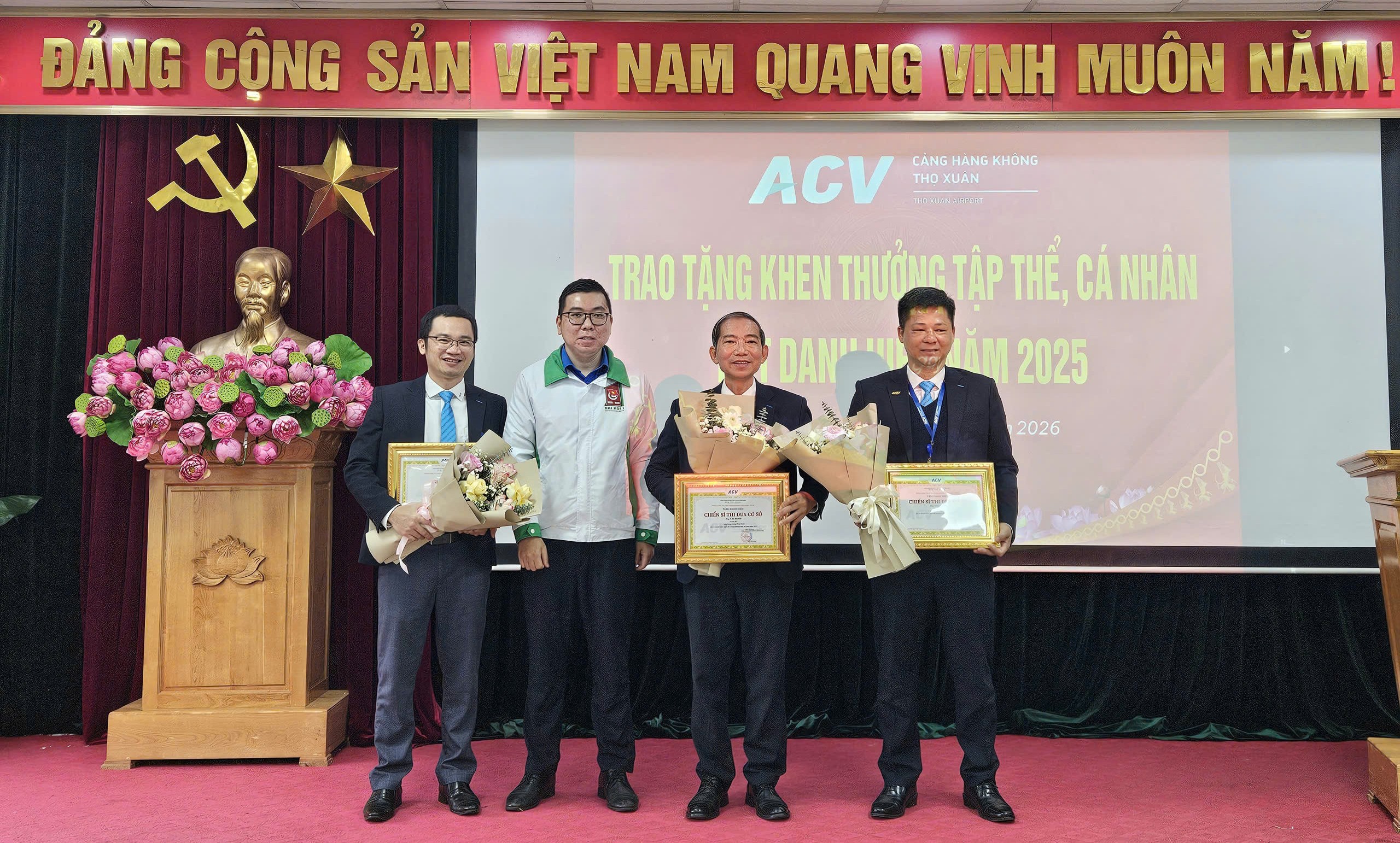 LAN TỎA YÊU THƯƠNG, GẮN KẾT CỘNG ĐỒNG TRONG CHUỖI CHƯƠNG TRÌNH “XUÂN YÊU THƯƠNG 2026”|LOCAL_PATH:crawled_data/images/featured_b03678a3a47e.jpg
