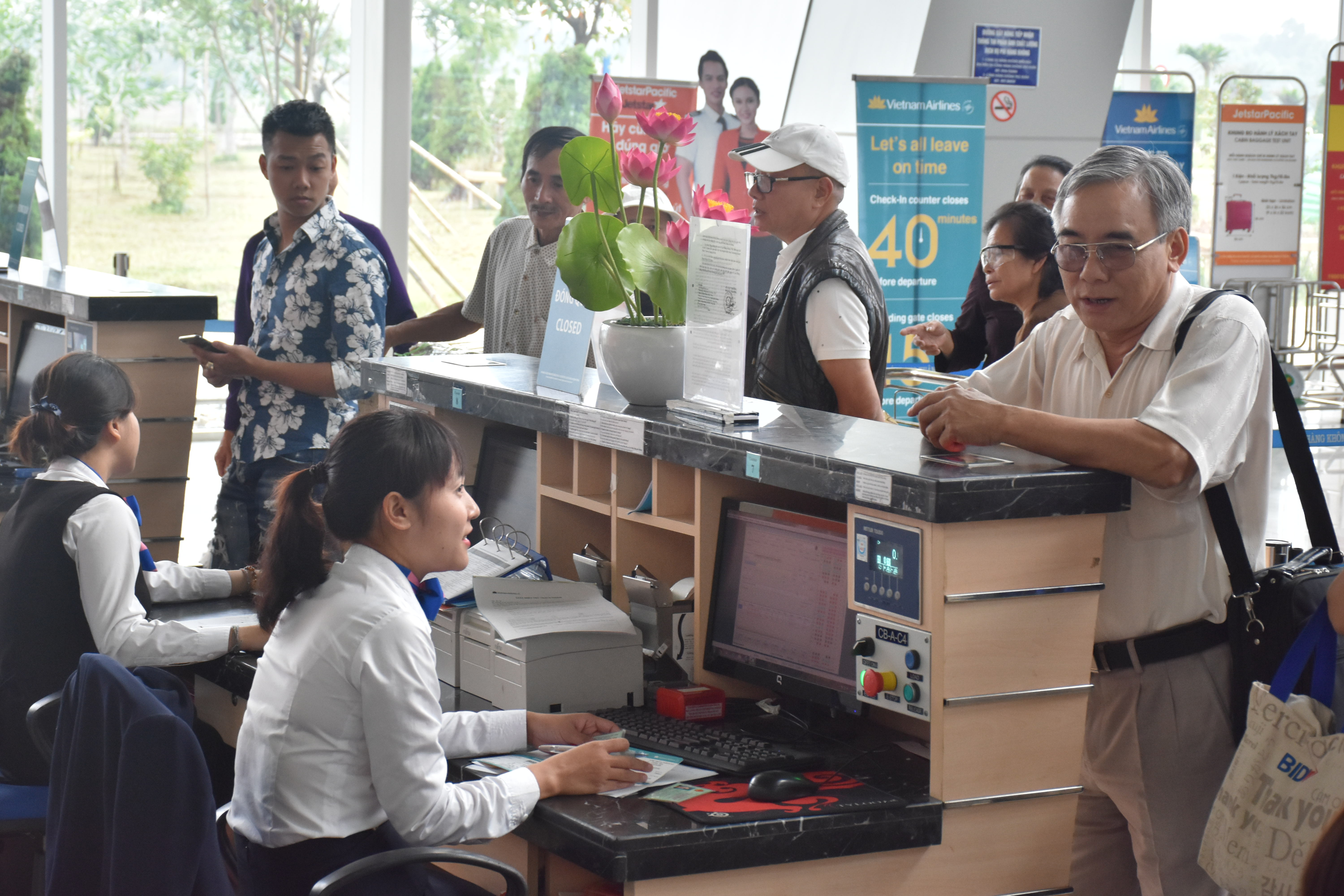 Góc chia sẻ: Chia sẻ kinh nghiệm khi đi máy bay
