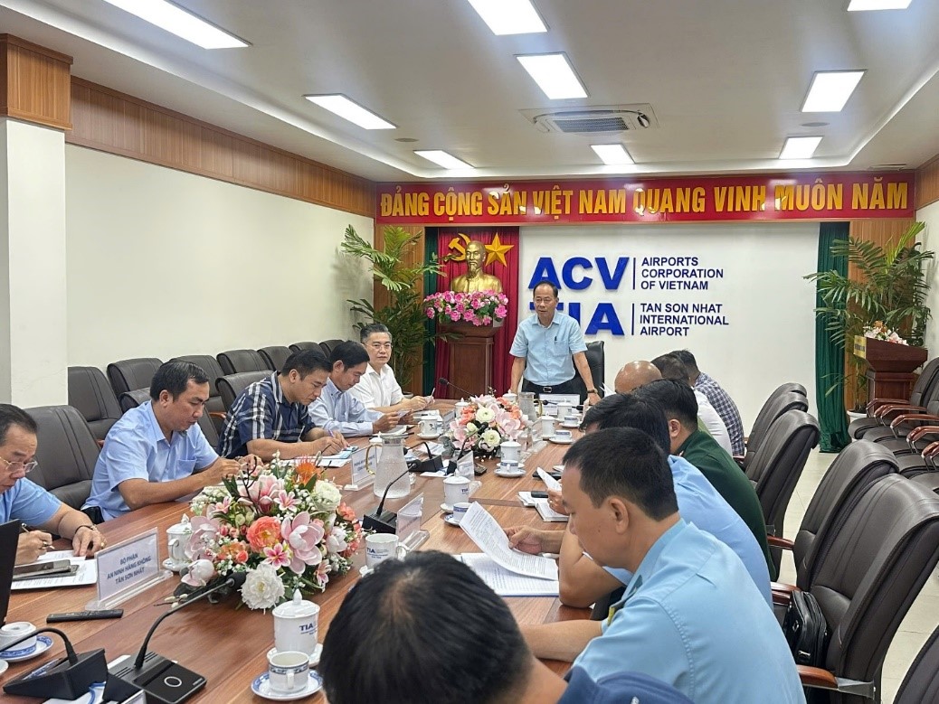 HỘI NGHỊ SƠ KẾT CÔNG TÁC AN TOÀN ĐƯỜNG CẤT HẠ CÁNH 07 THÁNG ĐẦU NĂM 2025 TẠI CẢNG HKQT TÂN SƠN NHẤT|LOCAL_PATH:crawled_data/images/featured_b9f8e5f7942b.jpg