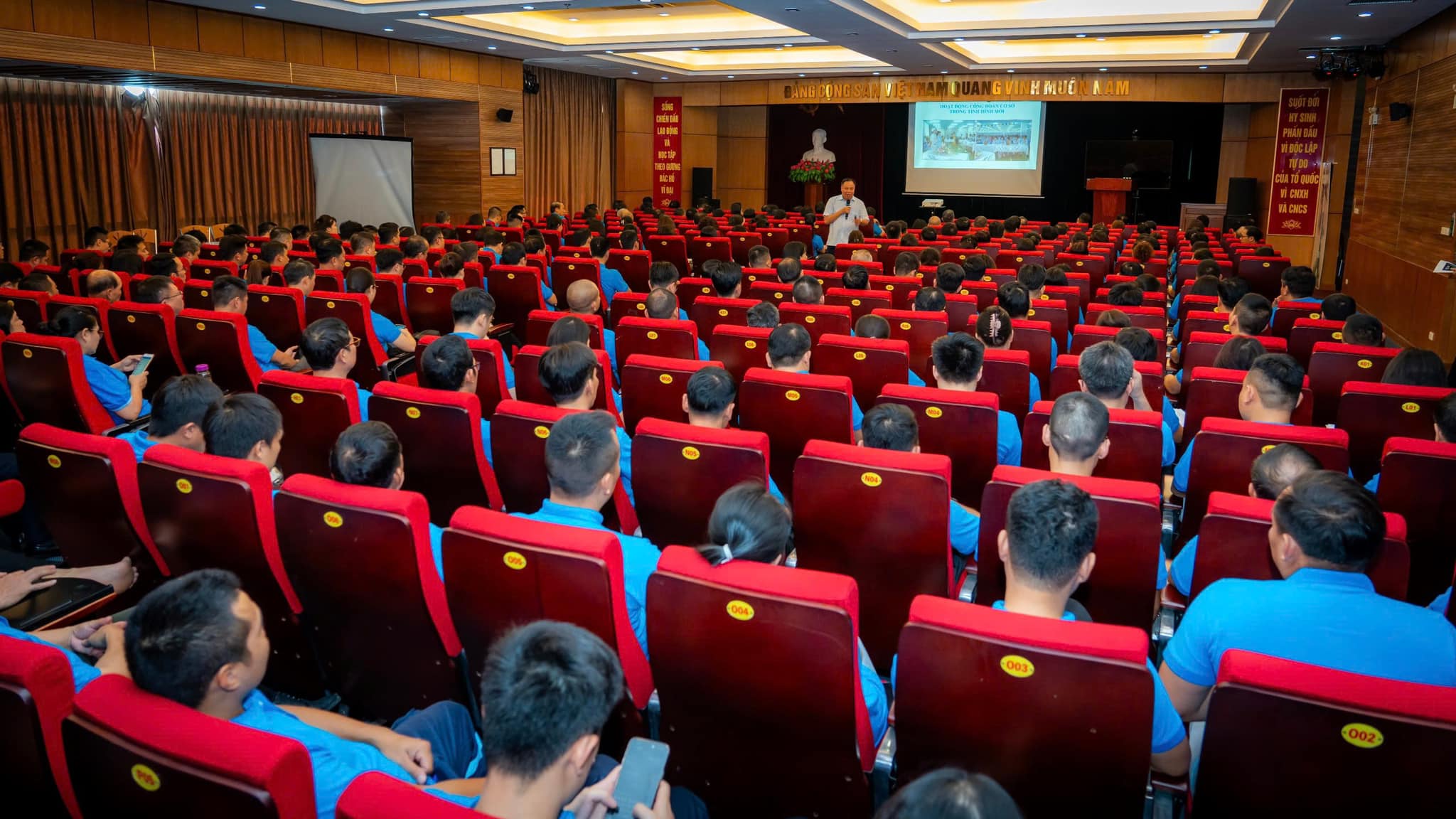 Tập huấn công tác công đoàn tại Cảng HKQT Nội Bài|LOCAL_PATH:crawled_data/images/featured_bc33f7dcf188.jpg
