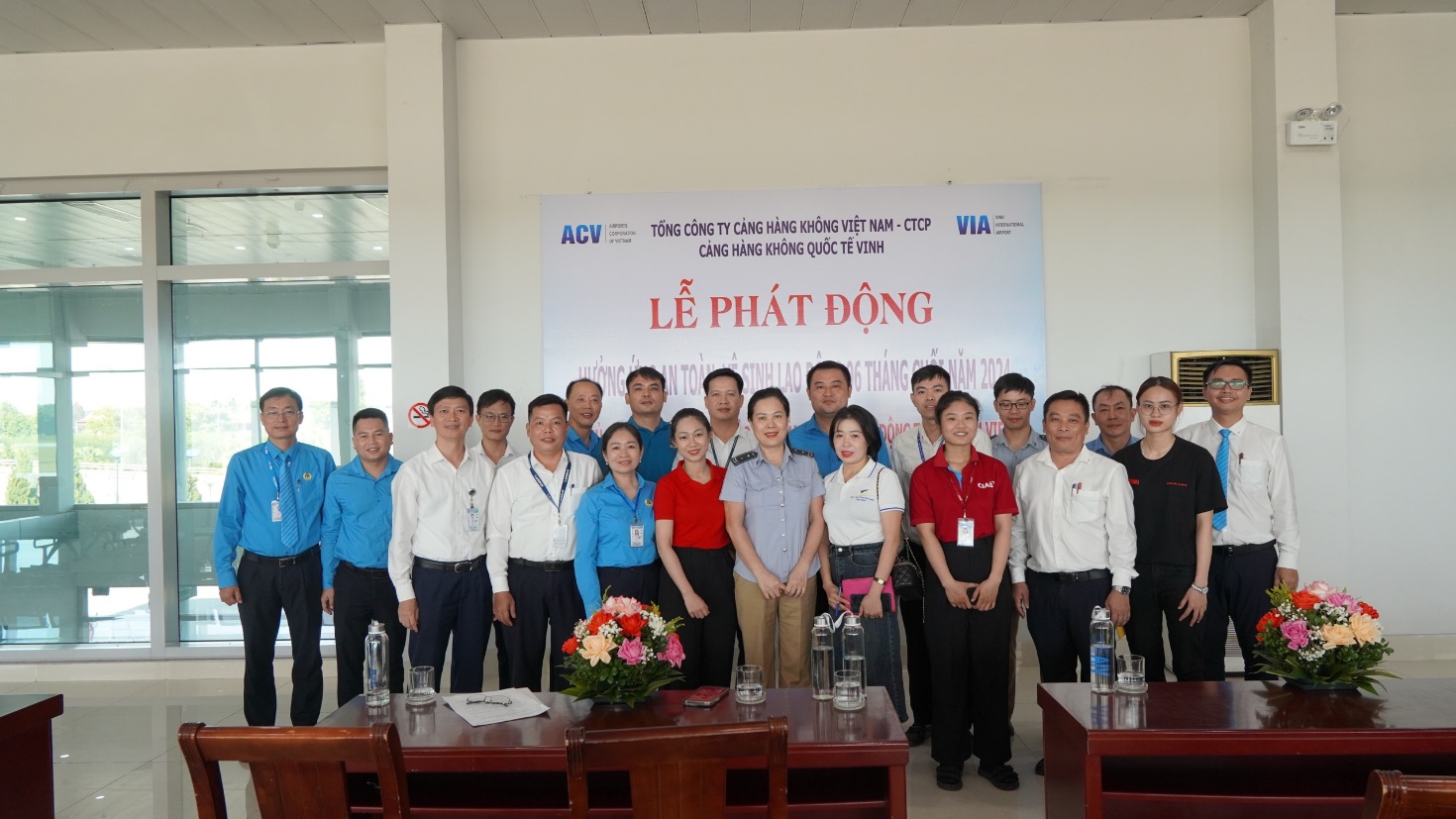 Cảng hàng không quốc tế Vinh phát động hưởng ứng an toàn, vệ sinh lao động 6 tháng cuối năm 2024|LOCAL_PATH:crawled_data/images/featured_bda42b2ebc76.jpeg