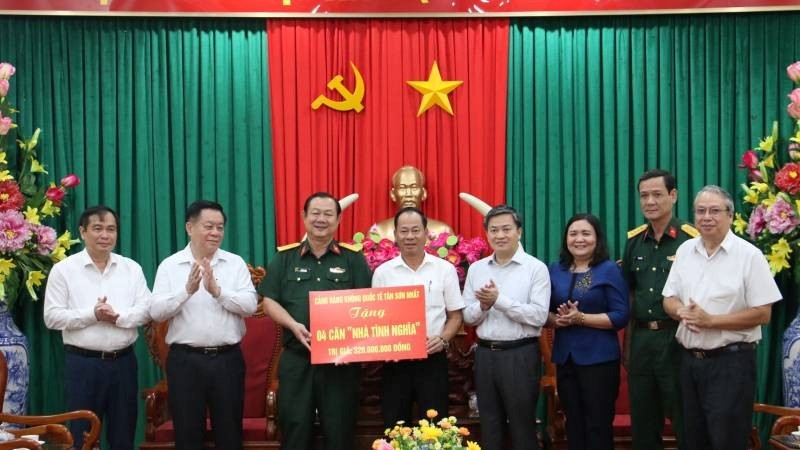 Cảng HKQT Tân Sơn Nhất triển khai các hoạt động nhân kỉ niệm 76 năm Ngày Thương binh – Liệt sĩ (27/7/1947 – 27/7/2023)|LOCAL_PATH:crawled_data/images/featured_c0c6df4a9409.jpg