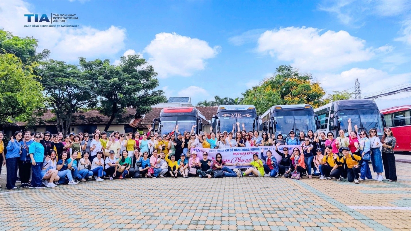 Công đoàn Cảng hàng không quốc tế Tân Sơn Nhất tổ chức các hoạt động nhân kỷ niệm 94 năm ngày thành lập Hội Liên hiệp Phụ nữ Việt Nam (20/10/1930 - 20/10/2024)|LOCAL_PATH:crawled_data/images/featured_c40d73d92660.jpg