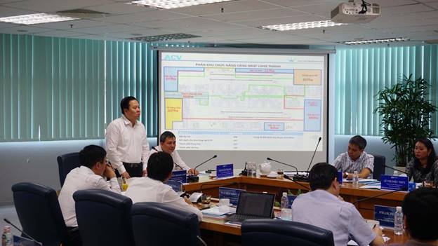 Chủ tịch Ủy ban Quản lý vốn nhà nước tại doanh nghiệp làm việc với Tổng công ty Cảng hàng không Việt Nam|LOCAL_PATH:crawled_data/images/featured_c8b8de57de1a.jpg