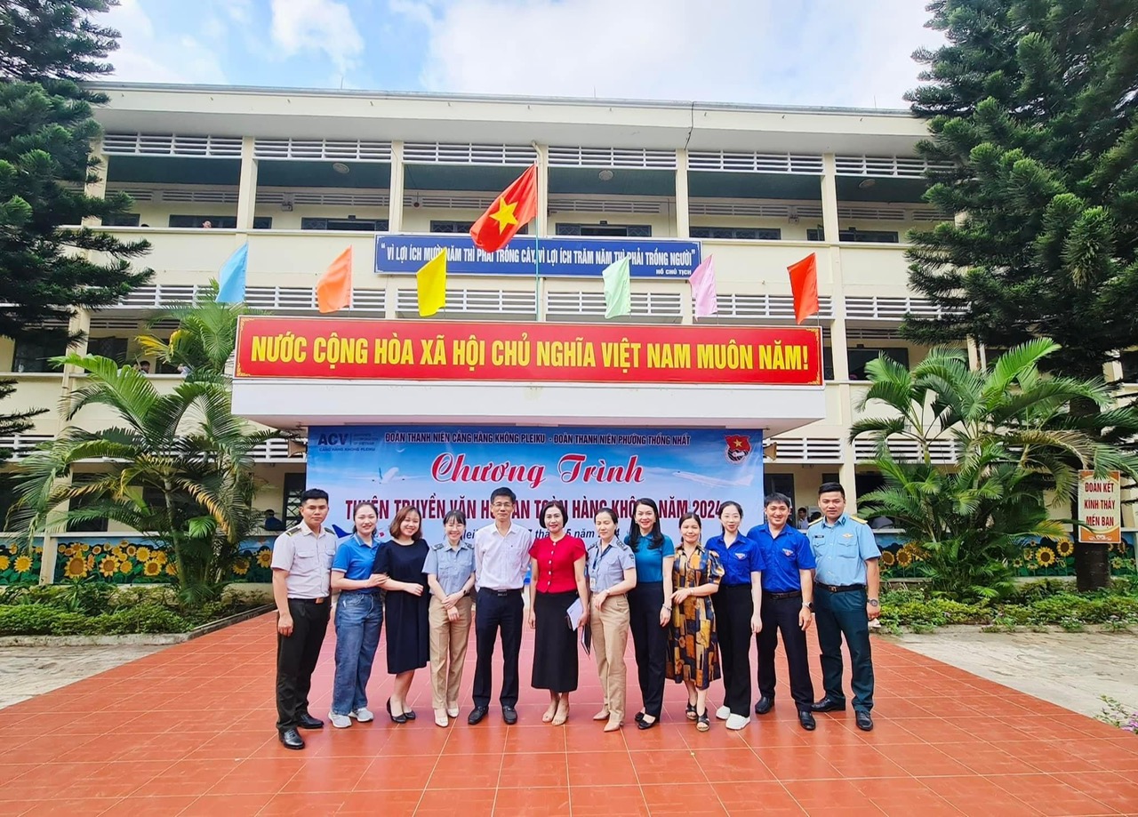 Cảng hàng không Pleiku tuyên truyền văn hóa hàng không năm 2024|LOCAL_PATH:crawled_data/images/featured_cc0cfa23c3c7.jpg