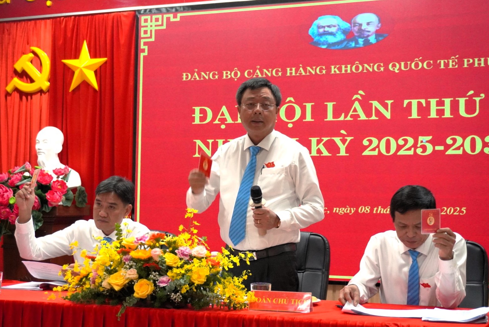 Đại hội Đảng bộ Cảng HKQT Phú Quốc lần thứ II, nhiệm kỳ 2025-2030: “Khẳng định tầm vóc mới, vươn mình hội nhập”|LOCAL_PATH:crawled_data/images/featured_cc84ea6f9207.jpg