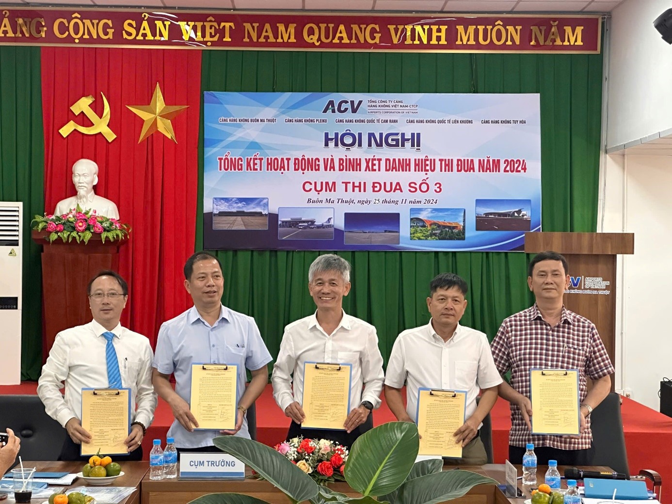 HỘI NGHỊ TỔNG KẾT THI ĐUA CỤM THI ĐUA SỐ 3 NĂM 2024 TẠI CẢNG HK BUÔN MA THUỘT|LOCAL_PATH:crawled_data/images/featured_cdf2fb8f514a.jpg