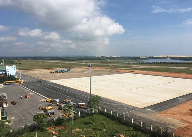 Cảng hàng không Đồng Hới đưa vào khai thác công trình mở rộng sân đỗ máy bay|LOCAL_PATH:crawled_data/images/featured_cf1c39398c41.jpg