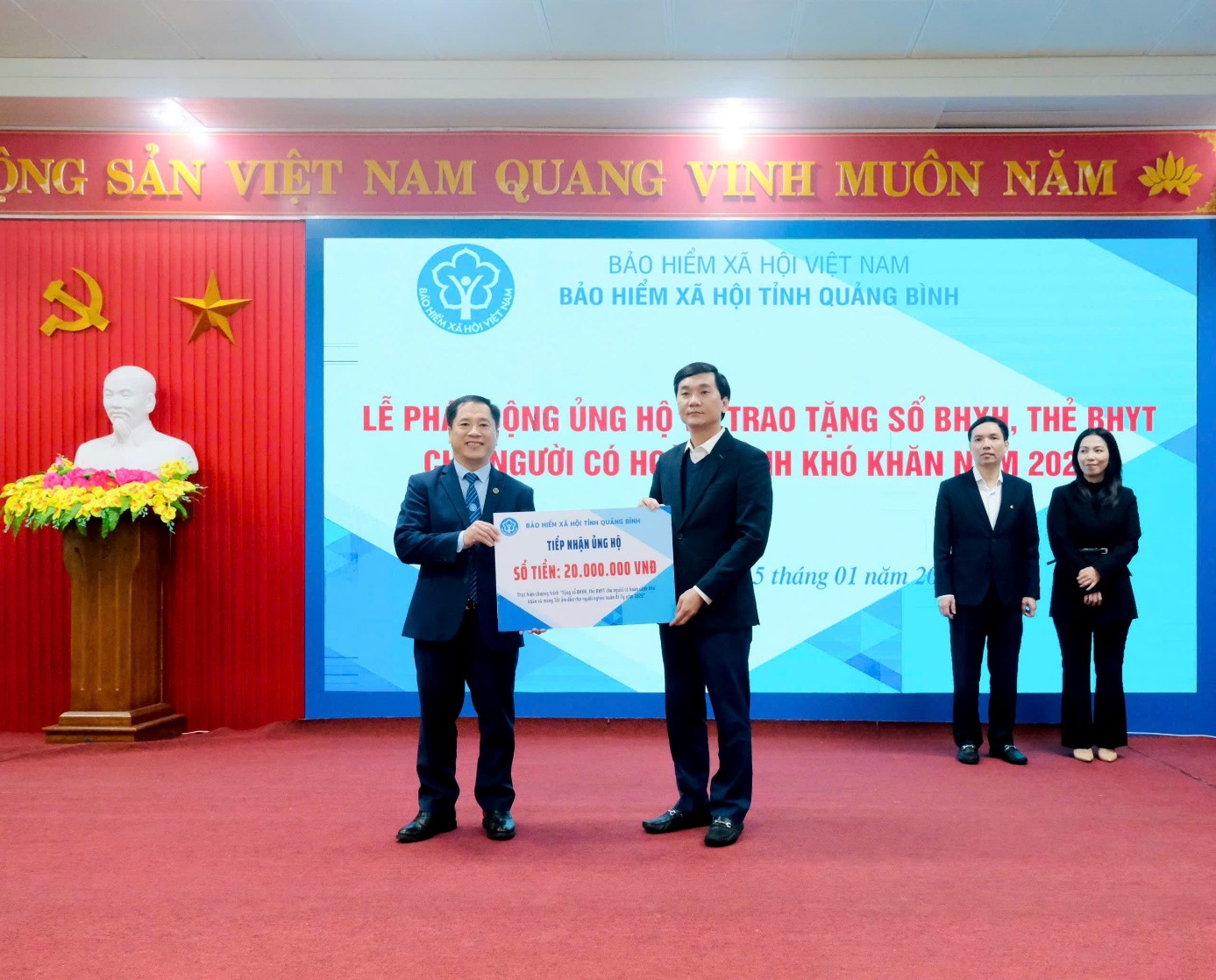 Cảng hàng không Đồng Hới tổ chức các hoạt động “Xuân ấm áp – Tết sum vậy” năm 2025|LOCAL_PATH:crawled_data/images/featured_d4240a4b2c18.jpg