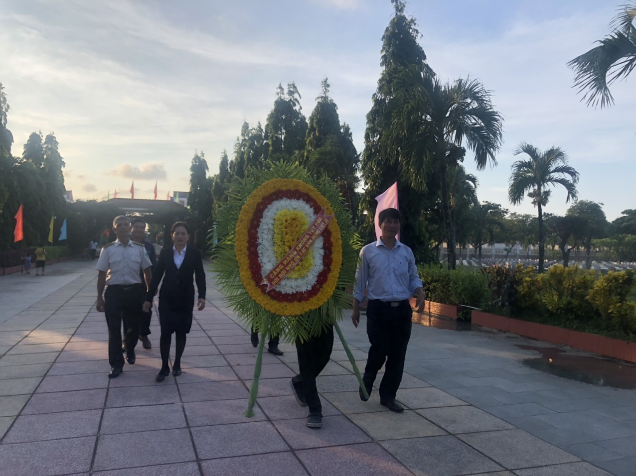 CẢNG HÀNG KHÔNG TUY HÒA KỶ NIỆM 75 NĂM NGÀY THƯƠNG BINH LIỆT SỸ 27/7/1947-27/7/2022|LOCAL_PATH:crawled_data/images/featured_d4c1134cfe83.jpg