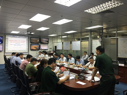 Đoàn công tác Ủy ban An ninh hàng không quốc gia làm việc và kiểm tra tại Cảng HKQT Tân Sơn Nhất|LOCAL_PATH:crawled_data/images/featured_dd70308e2aa5.JPG