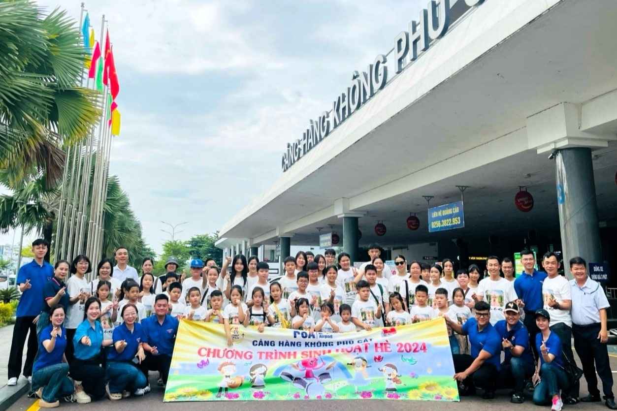 Cảng hàng không Phù Cát: Chương trình sinh hoạt hè năm 2024 khép lại với nhiều hoạt động ý nghĩa cho các thanh thiếu nhi|LOCAL_PATH:crawled_data/images/featured_dfe27ad4bf61.jpg