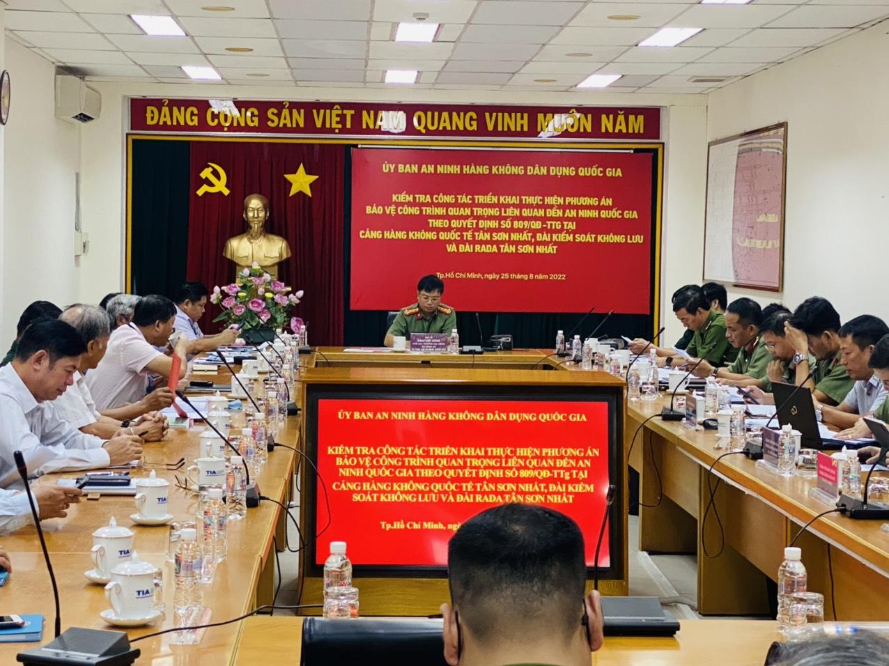 Ủy ban An ninh hàng không dân dụng Quốc gia kiểm tra công tác thực hiện bảo vệ công trình quan trọng an ninh Quốc gia tại Cảng HKQT Tân Sơn Nhất|LOCAL_PATH:crawled_data/images/featured_e087f12d46e4.jpg