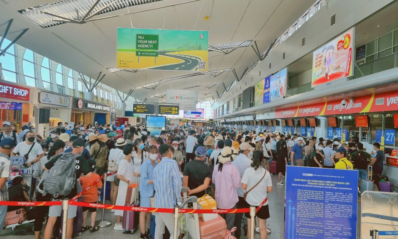 Cảng HKQT Đà Nẵng tăng cường đảm bảo an ninh, an toàn và chất lượng phục vụ dịp lễ Quốc khánh 2/9|LOCAL_PATH:crawled_data/images/featured_e459fd9d0fd6.jpg