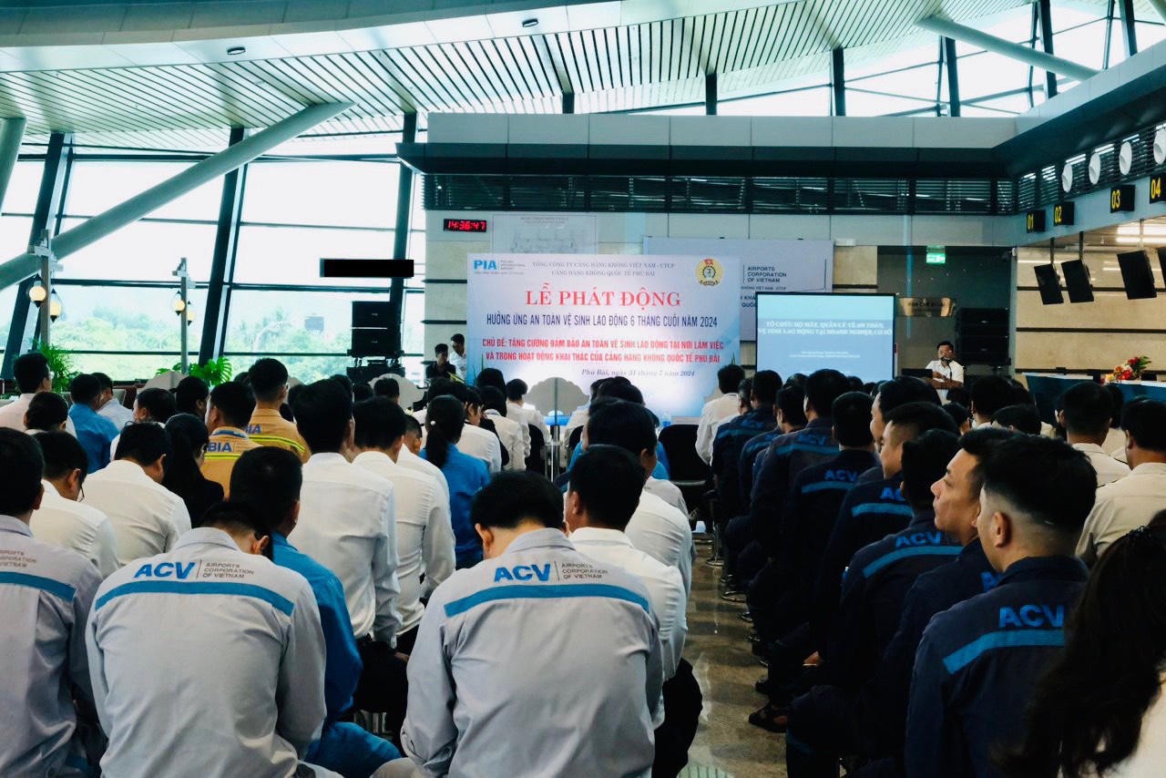 Cảng HKQT Phú Bài phát động hưởng ứng an toàn vệ sinh lao động 6 tháng cuối năm 2024|LOCAL_PATH:crawled_data/images/featured_e82dae2985e5.jpg