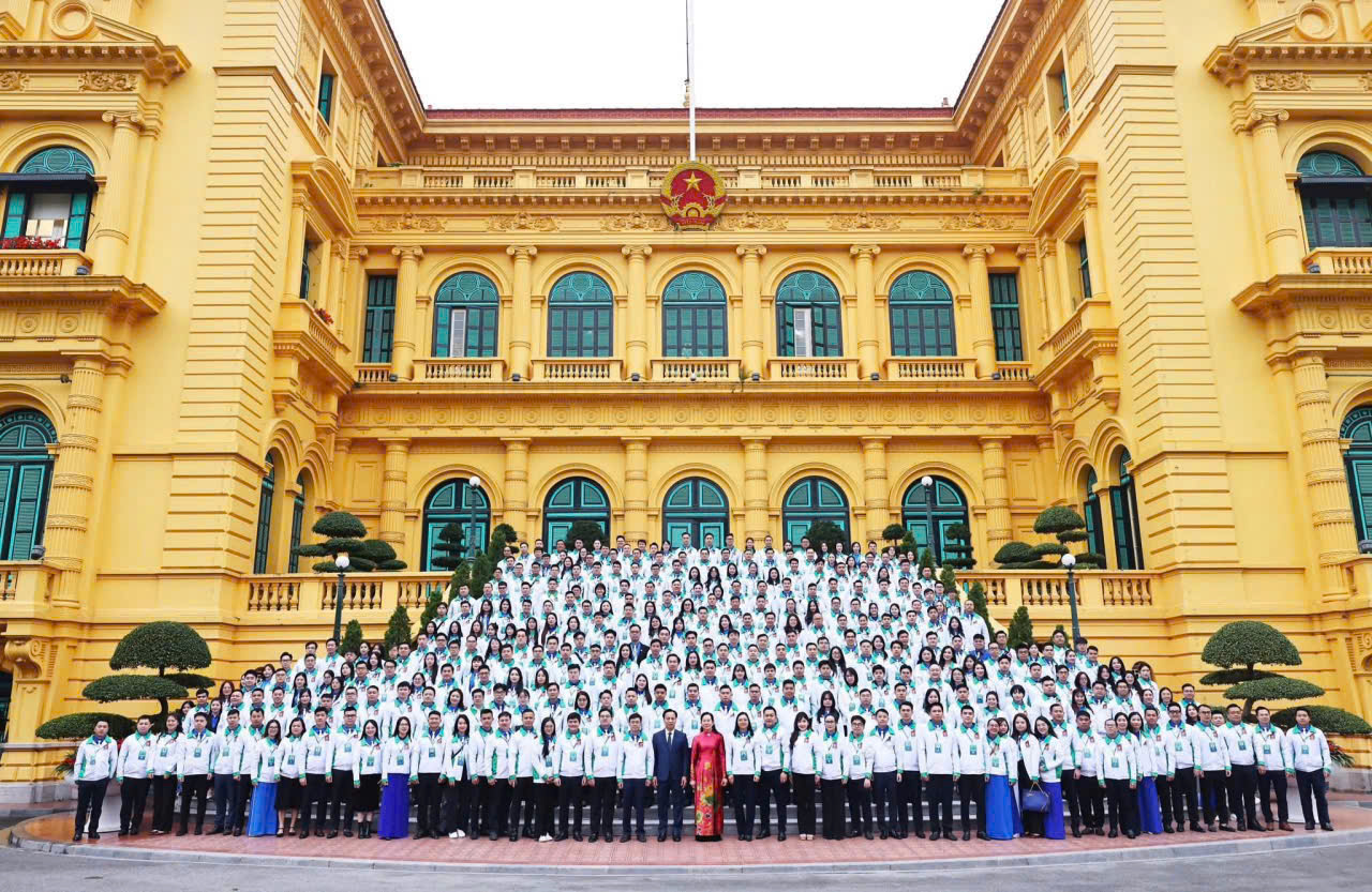 Đoàn đại biểu thanh niên ACV tham dự Đại hội đại biểu Đoàn Thanh niên Chính phủ lần thứ I, nhiệm kỳ 2025-2030|LOCAL_PATH:crawled_data/images/featured_e82f578e2345.jpg