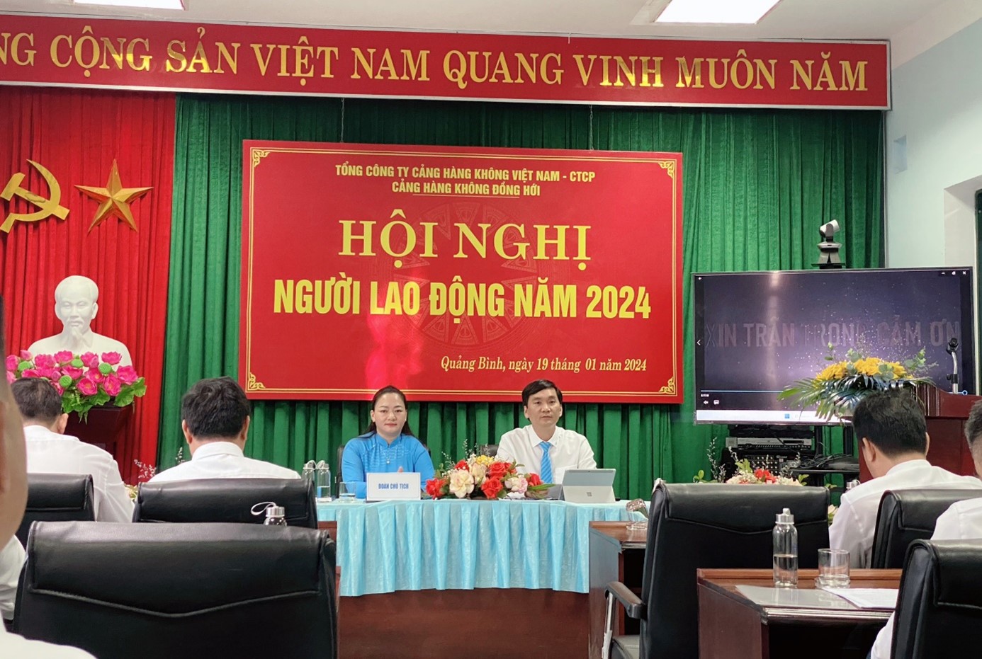 Cảng hàng không Đồng Hới tổ chức thành công Hội nghị người lao động năm 2024|LOCAL_PATH:crawled_data/images/featured_ed9442911fca.jpg