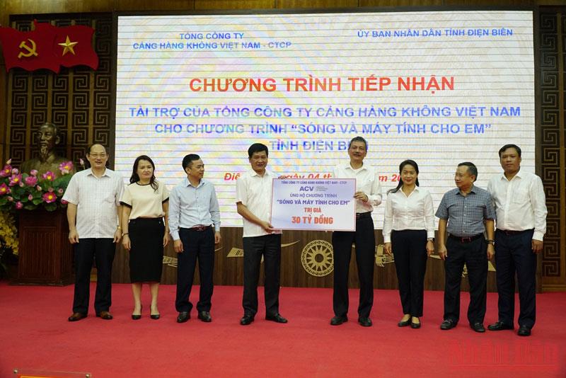 Hỗ trợ học sinh nghèo Điện Biên 30 tỷ đồng mua trang thiết bị học tập|LOCAL_PATH:crawled_data/images/featured_f24c6db99824.jpg
