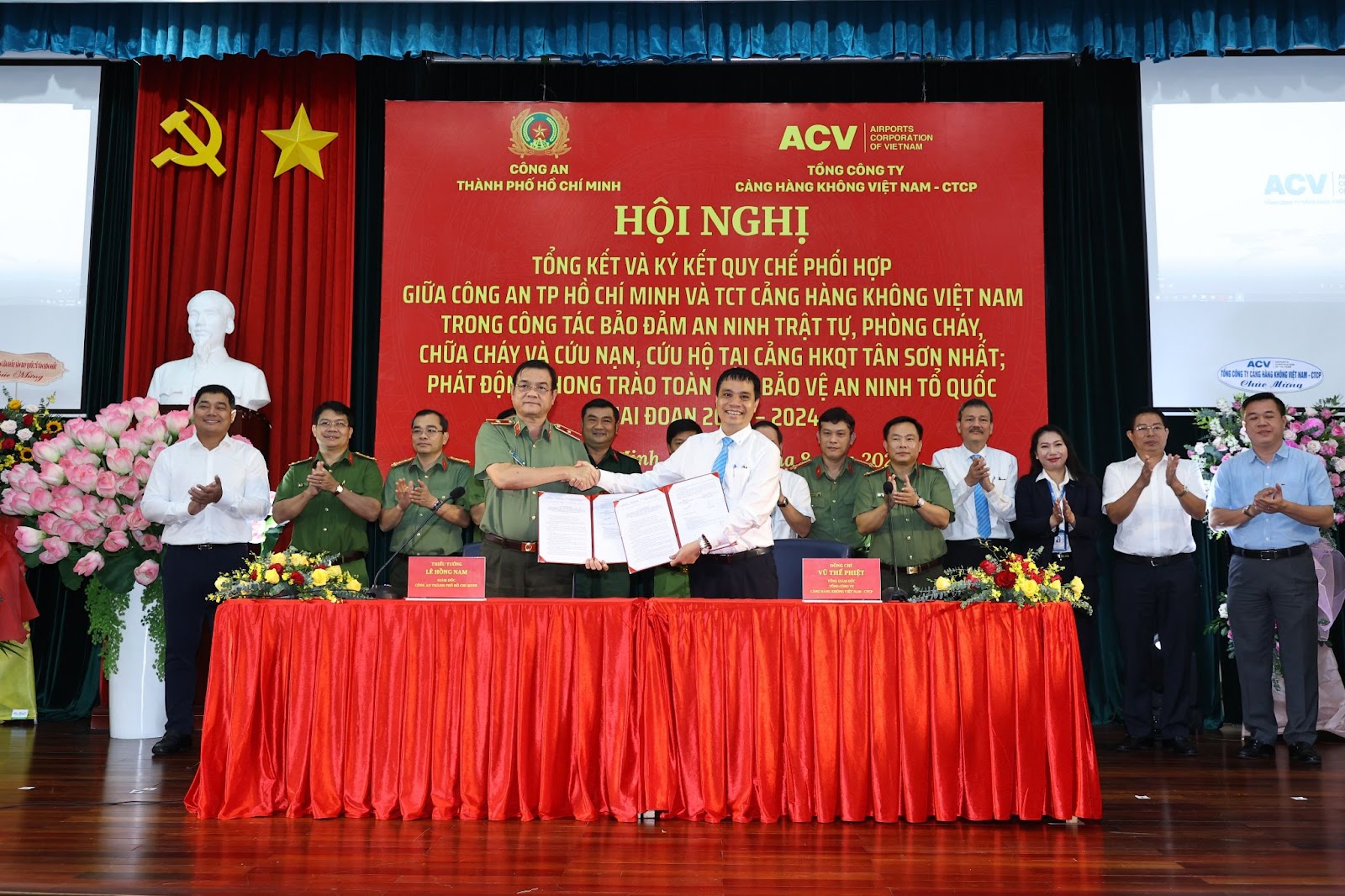 Hội nghị tổng kết và ký kết Quy chế phối hợp trong công tác bảo đảm an ninh trật tự, PCCC và CNCH tại Cảng HKQT Tân Sơn Nhất|LOCAL_PATH:crawled_data/images/featured_f39e61758b22.jpg