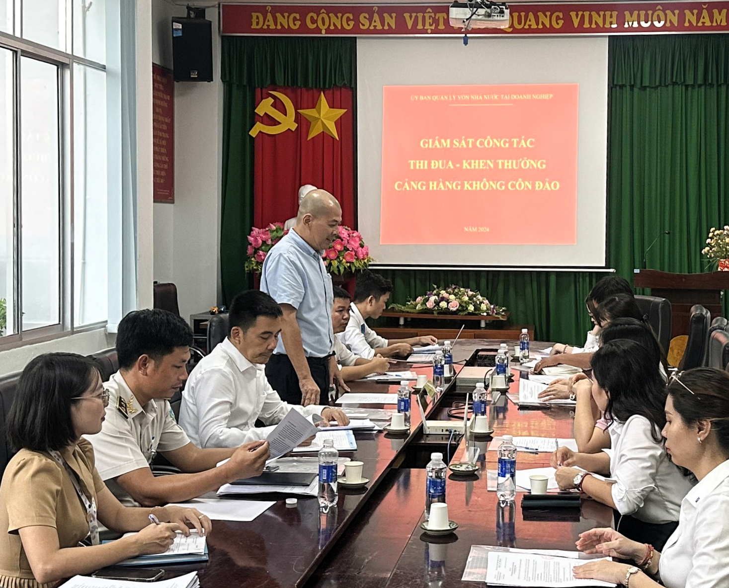 Đoàn giám sát của Ủy ban quản lý vốn nhà nước tại Doanh nghiệp đến làm việc tại Cảng hàng không Côn Đảo về công tác thi đua, khen thưởng năm 2024|LOCAL_PATH:crawled_data/images/featured_fad36dbea2a1.png