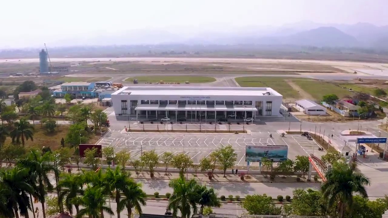 Các chuyến bay thương mại bằng máy bay cỡ lớn đầu tiên đã hạ cánh tại Cảng hàng không Điện Biên|LOCAL_PATH:crawled_data/images/featured_fec5f7ff8702.jpg