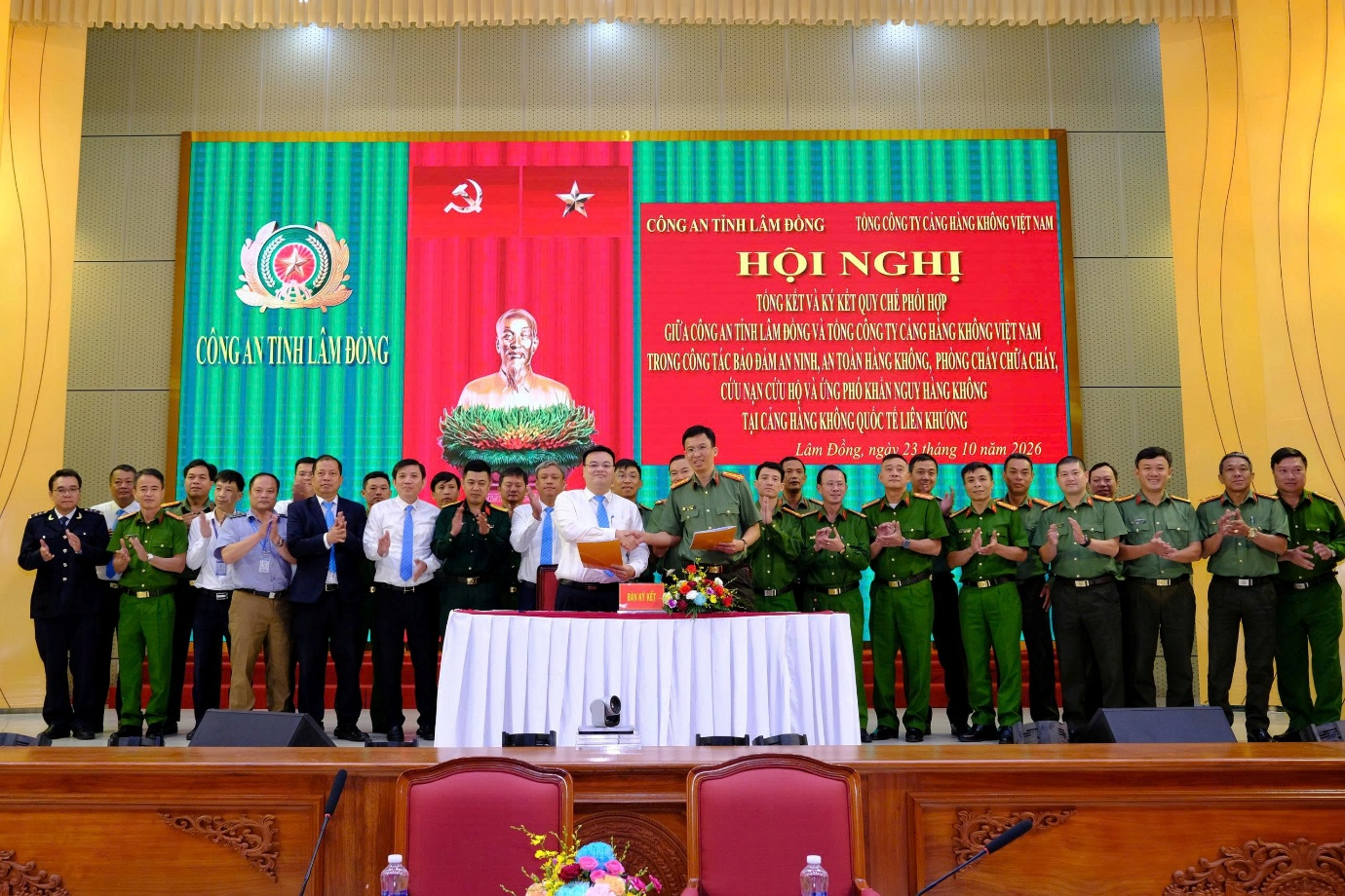ACV và Công an tỉnh Lâm Đồng ký kết quy chế phối hợp mới trong công tác đảm bảo an ninh, an toàn hàng không tại Cảng HKQT Liên Khương