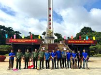 TẬP THỂ CÁN BỘ, NHÂN VIÊN CẢNG HKQT LIÊN KHƯƠNG THỰC HIỆN HOẠT ĐỘNG TRI ÂN NHÂN KỶ NIỆM 79 NĂM NGÀY THƯƠNG BINH - LIỆT SĨ 27/7
