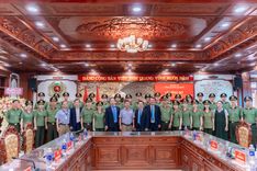 CÔNG AN TỈNH LÂM ĐỒNG CÔNG BỐ QUYẾT ĐỊNH TUYỂN CHỌN 29 CÔNG DÂN THỰC HIỆN NHIỆM VỤ BẢO ĐẢM AN NINH HÀNG KHÔNG TẠI CẢNG HÀNG KHÔNG QUỐC TẾ LIÊN KHƯƠNG