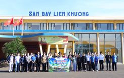 CẢNG HKQT LIÊN KHƯƠNG SÔI NỔI RA QUÂN TỔNG VỆ SINH MÔI TRƯỜNG HƯỞNG ỨNG PHONG TRÀO “XANH – SẠCH – ĐẸP”