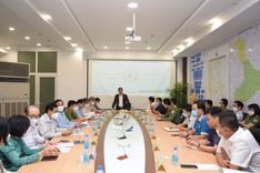 Chủ tịch UBND tỉnh Khánh Hòa thăm và kiểm tra công tác phòng chống dịch covid – 19 tại Cảng HKQT Cam Ranh