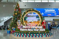 Cảng hàng không quốc tế Đà Nẵng lan tỏa không khí Giáng sinh, chào đón năm mới 2026