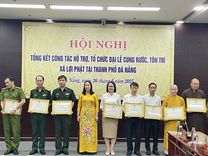 Cảng hàng không quốc tế Đà Nẵng vinh dự nhận Bằng khen từ UBND thành phố trong công tác tổng kết hỗ trợ tổ chức Đại lễ cung rước, tôn trí Xá Lợi Phật